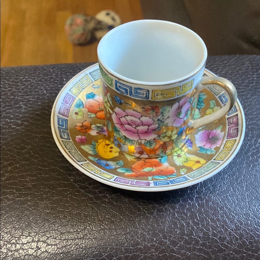 Floral Decorative teacup and saucer  with Multicolor Design